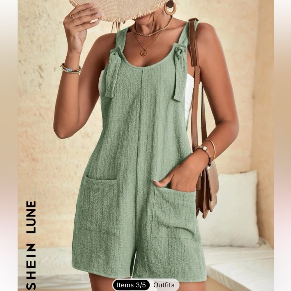 SHEIN Lune Mint Romper. Size L